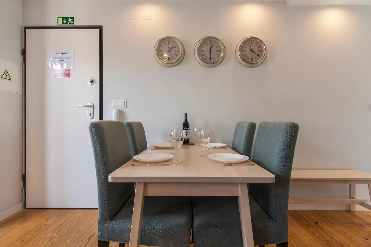 Graceful 2Bdr Duplex Apartment By Lovelystay Lisbon