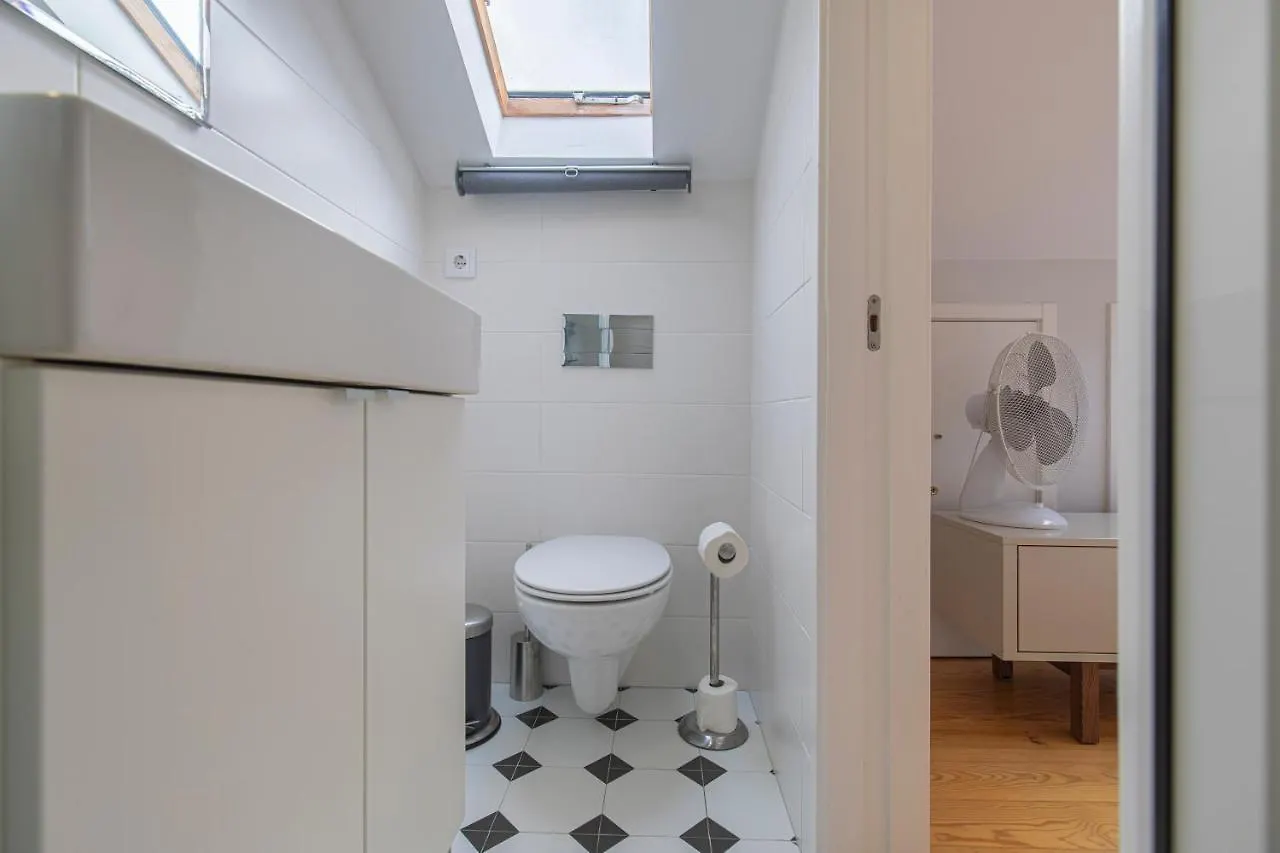 Graceful 2Bdr Duplex Apartment By Lovelystay Lisbon Portugal