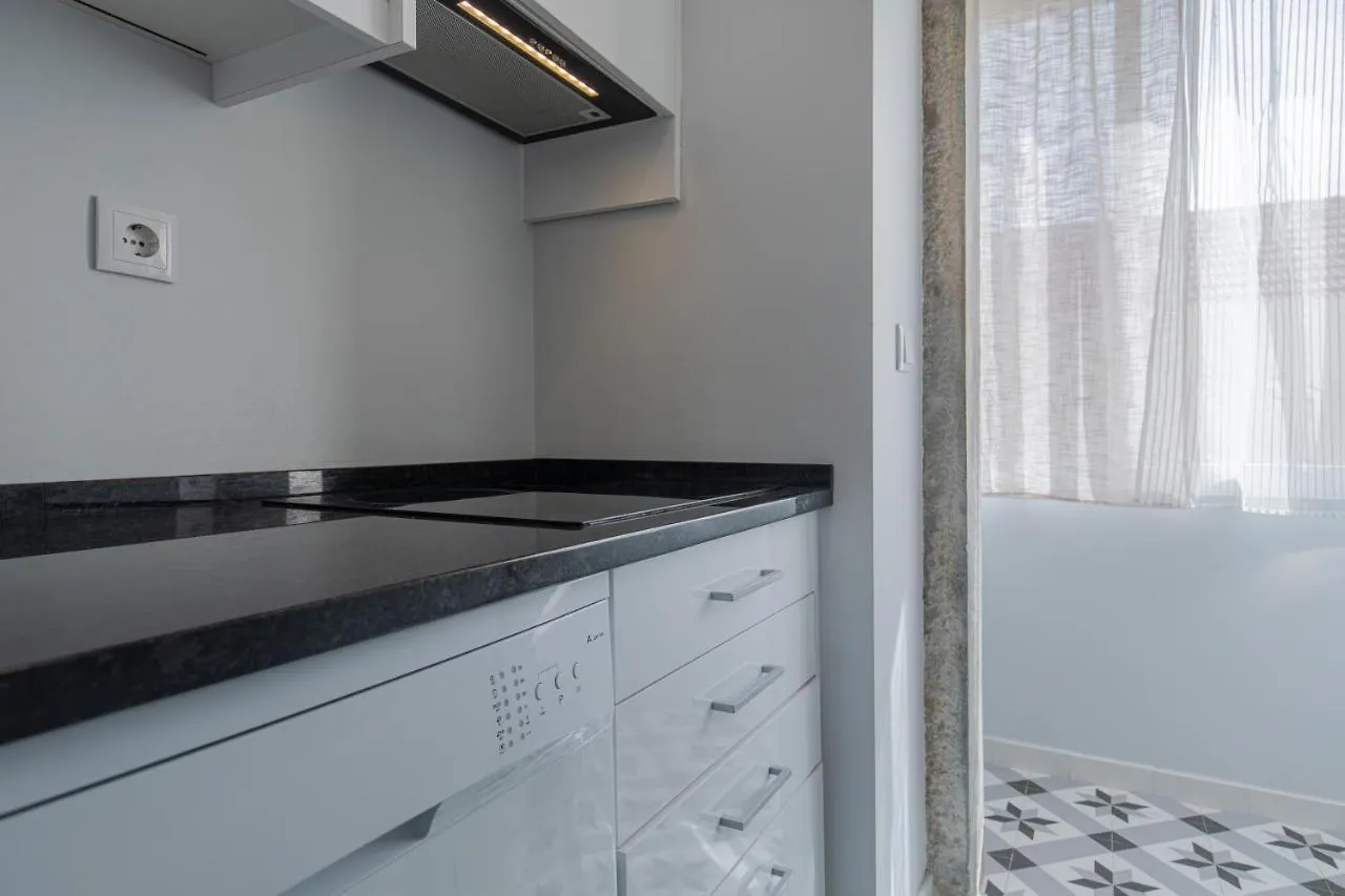 Graceful 2Bdr Duplex Apartment By Lovelystay Lisbon Portugal