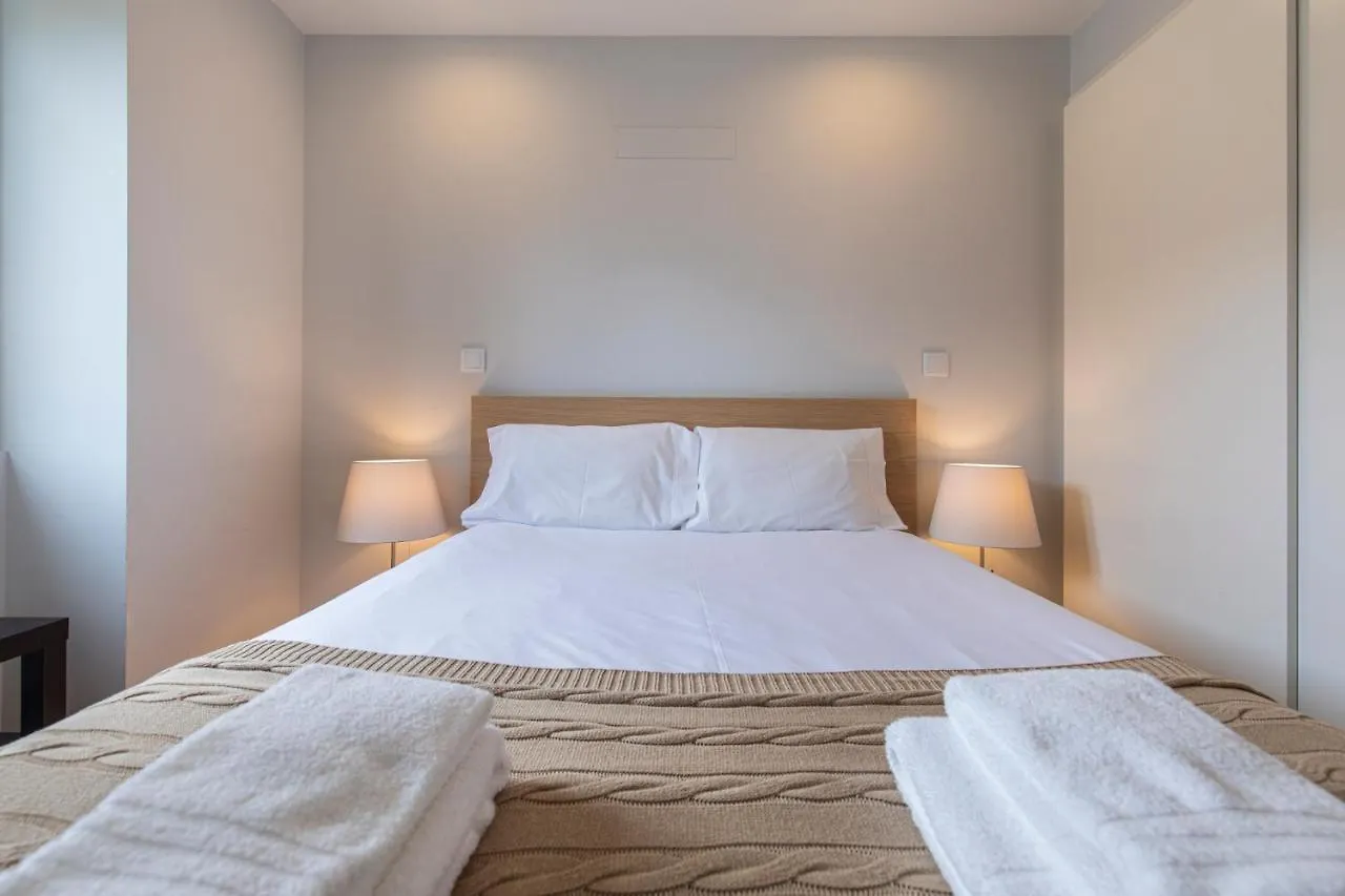 Graceful 2Bdr Duplex Apartment By Lovelystay Lisbon